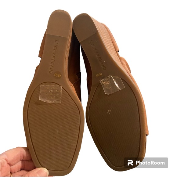 Lucky Brand cut out booties, size 8M, tan, boho, good condition with light wear. - Picture 4 of 10